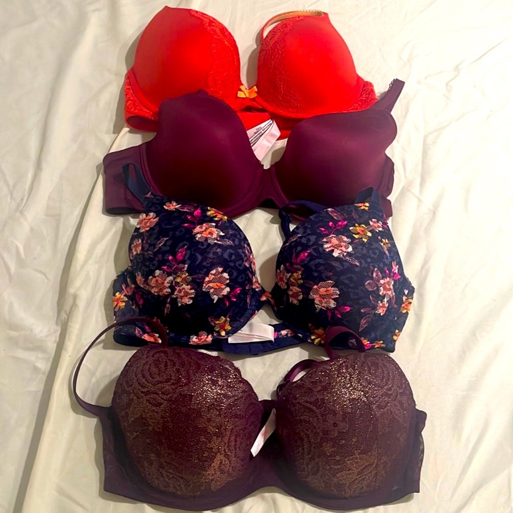 Victoria’s Secret and PINK bras bundle